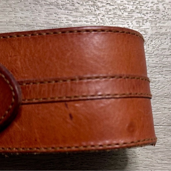 Ralph Lauren Brown Leather Belt with Gold Buckle - Picture 12 of 13